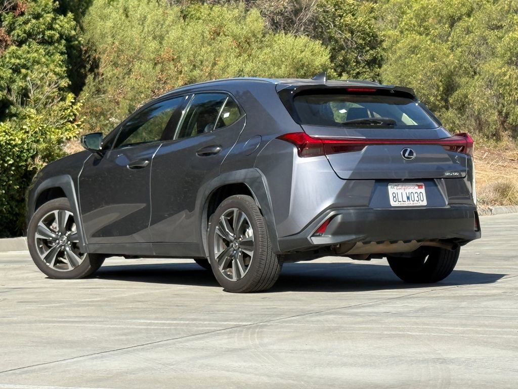 Used 2019 Lexus UX 200 w/ Accessory Package 2 FWD image 2