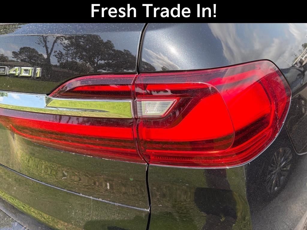 Used 2020 BMW X7 xDrive40i w/ Premium Package AWD/4WD image 9