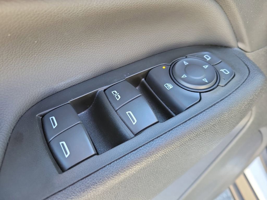 Used 2022 Chevrolet Equinox LT FWD image 16