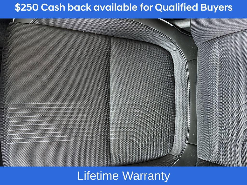 New 2025 Hyundai Venue Limited image 20