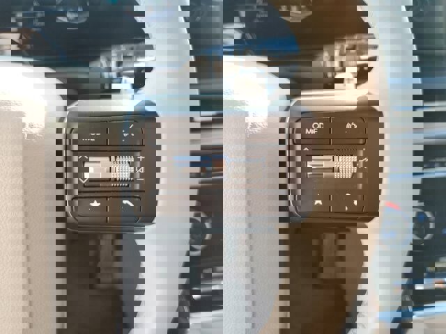 Used 2025 Hyundai Santa Fe SEL image 29