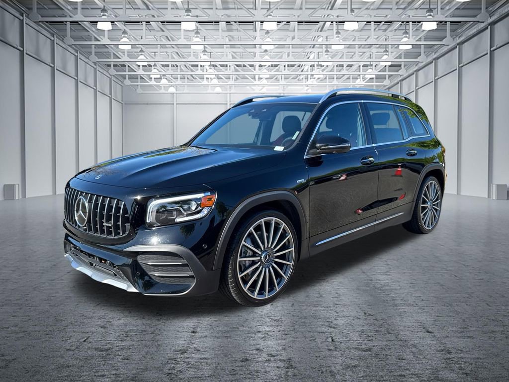 Used 2021 Mercedes-Benz GLB 35 AMG 4MATIC image 3