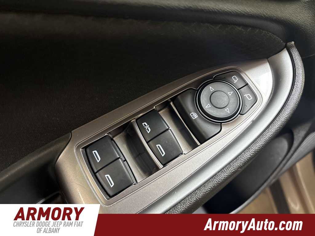 Used 2023 Chevrolet Malibu LT image 8