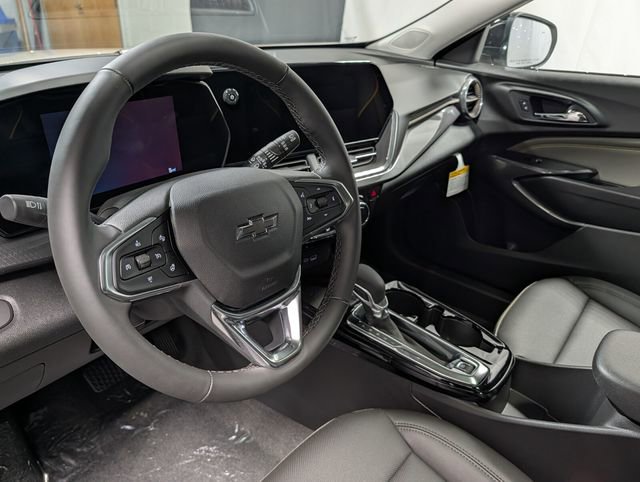 New 2026 Chevrolet Trax ACTIV FWD image 18