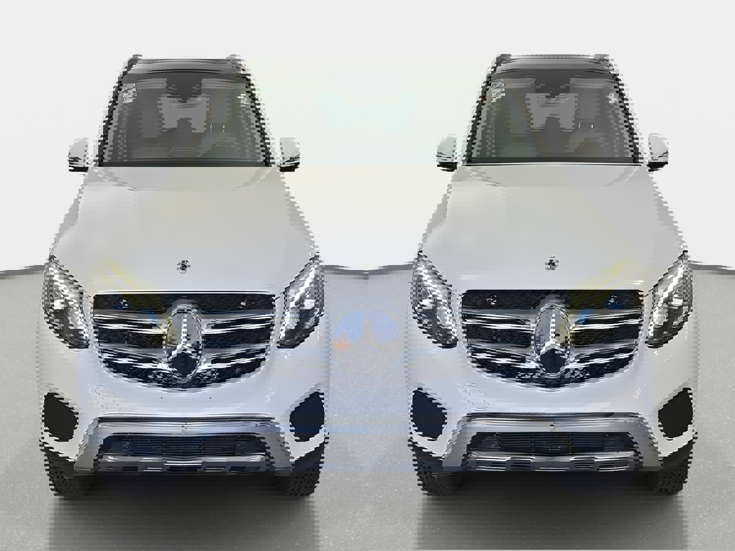 Used 2017 Mercedes-Benz GLC 300 4MATIC image 2