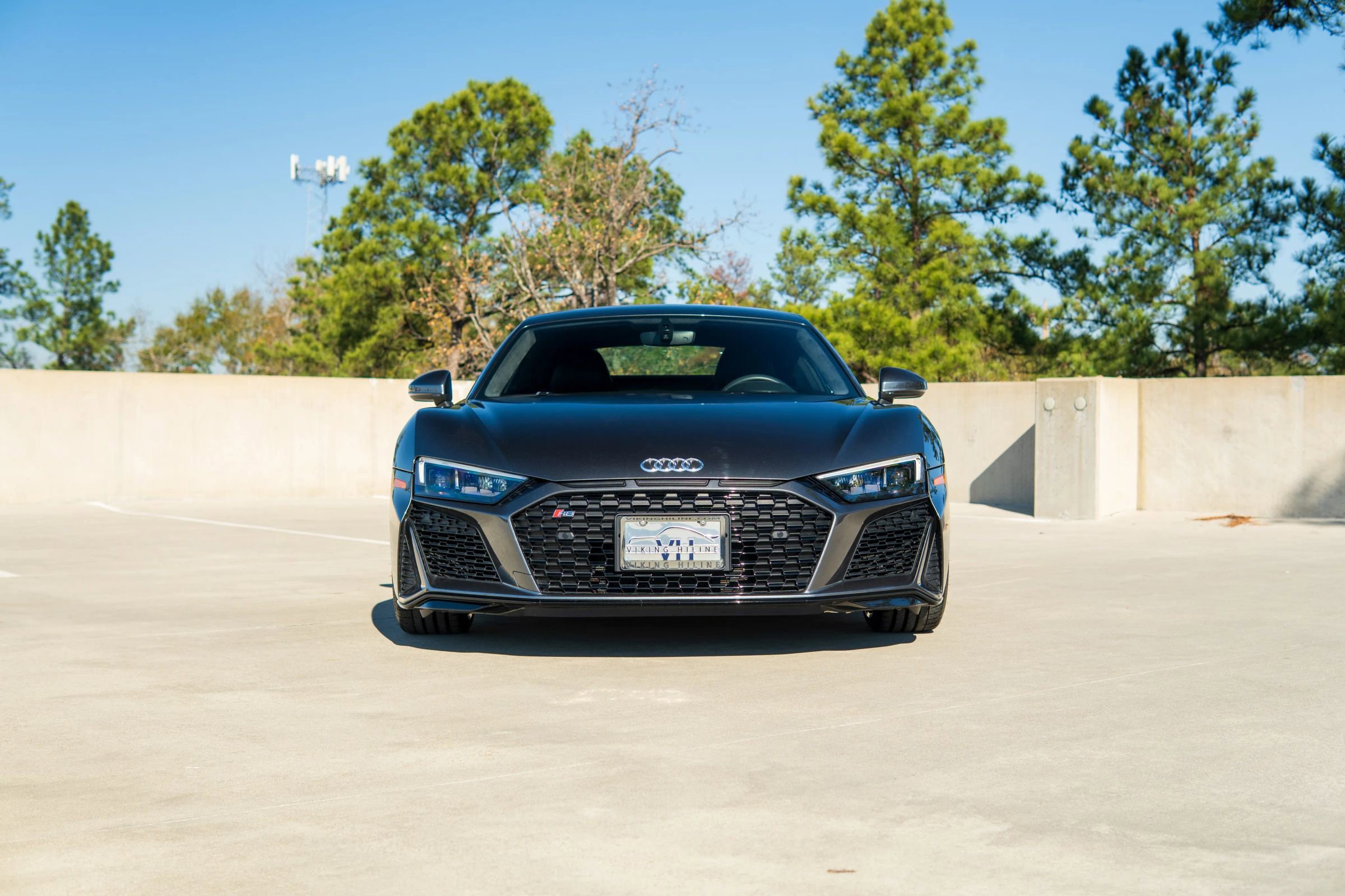 Used 2020 Audi R8 V10 w/ Carbon Exterior Package image 2