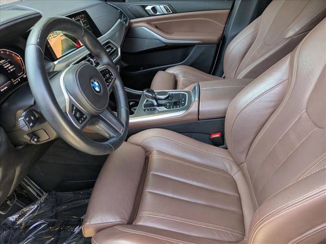 Used 2021 BMW X5 xDrive40i w/ M Sport Package AWD/4WD image 16