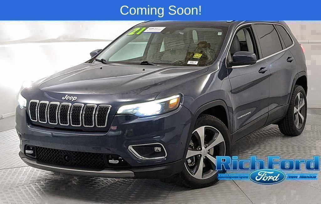 Used 2021 Jeep Cherokee Limited w/ Elite Package FWD image 6