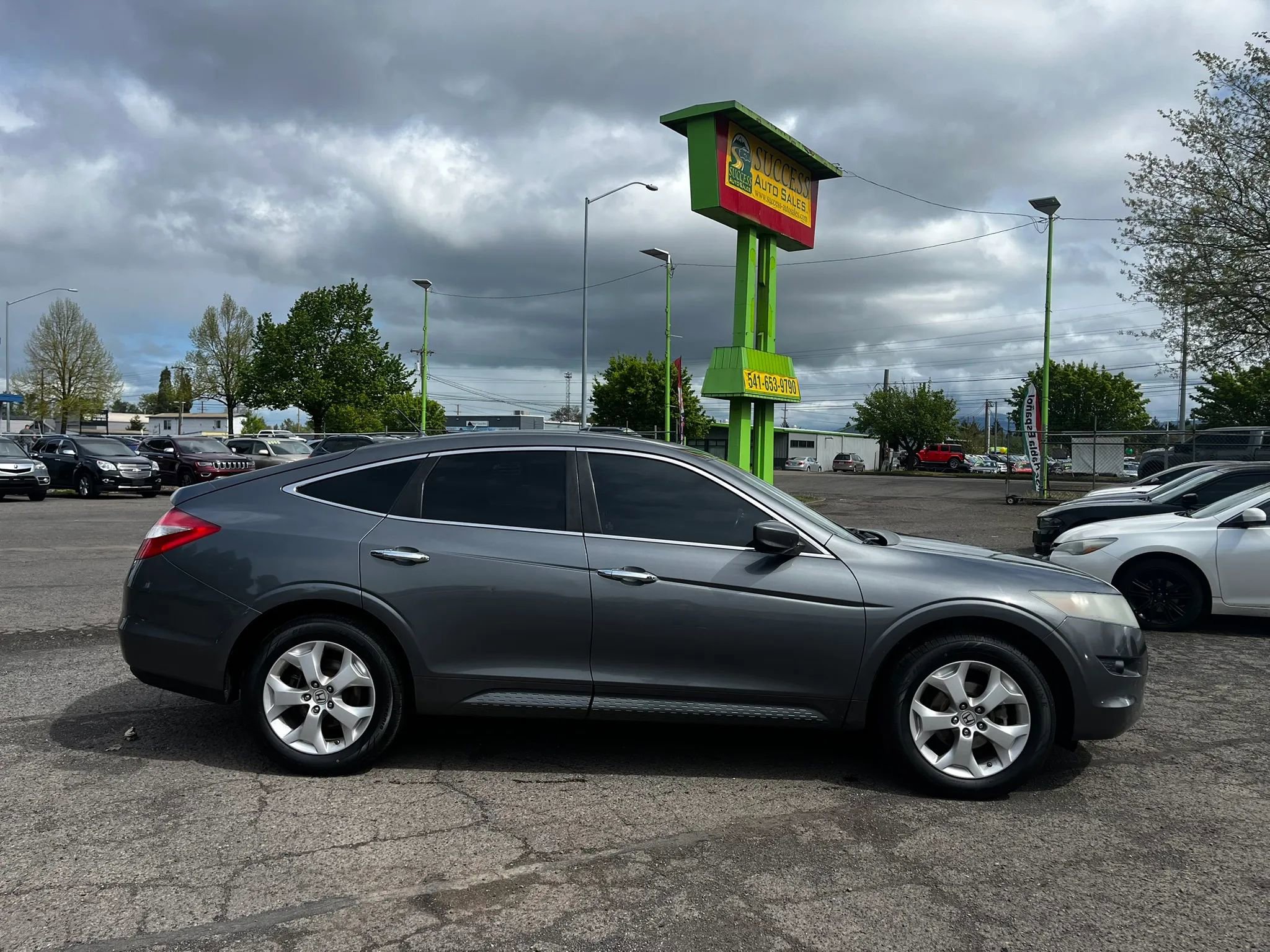 Used 2010 Honda Crosstour EX-L image 2