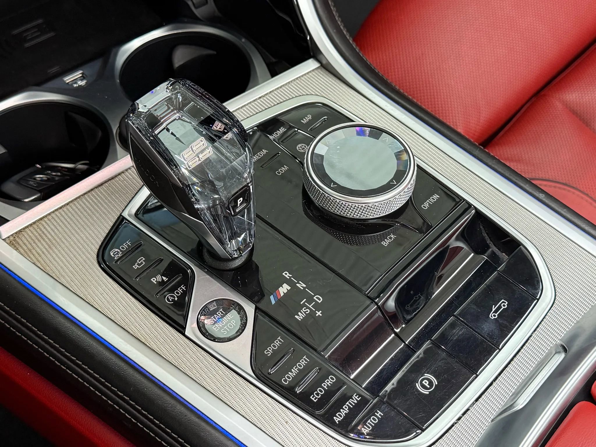 Used 2019 BMW M850i xDrive Convertible w/ Driver Assistance Package image 30