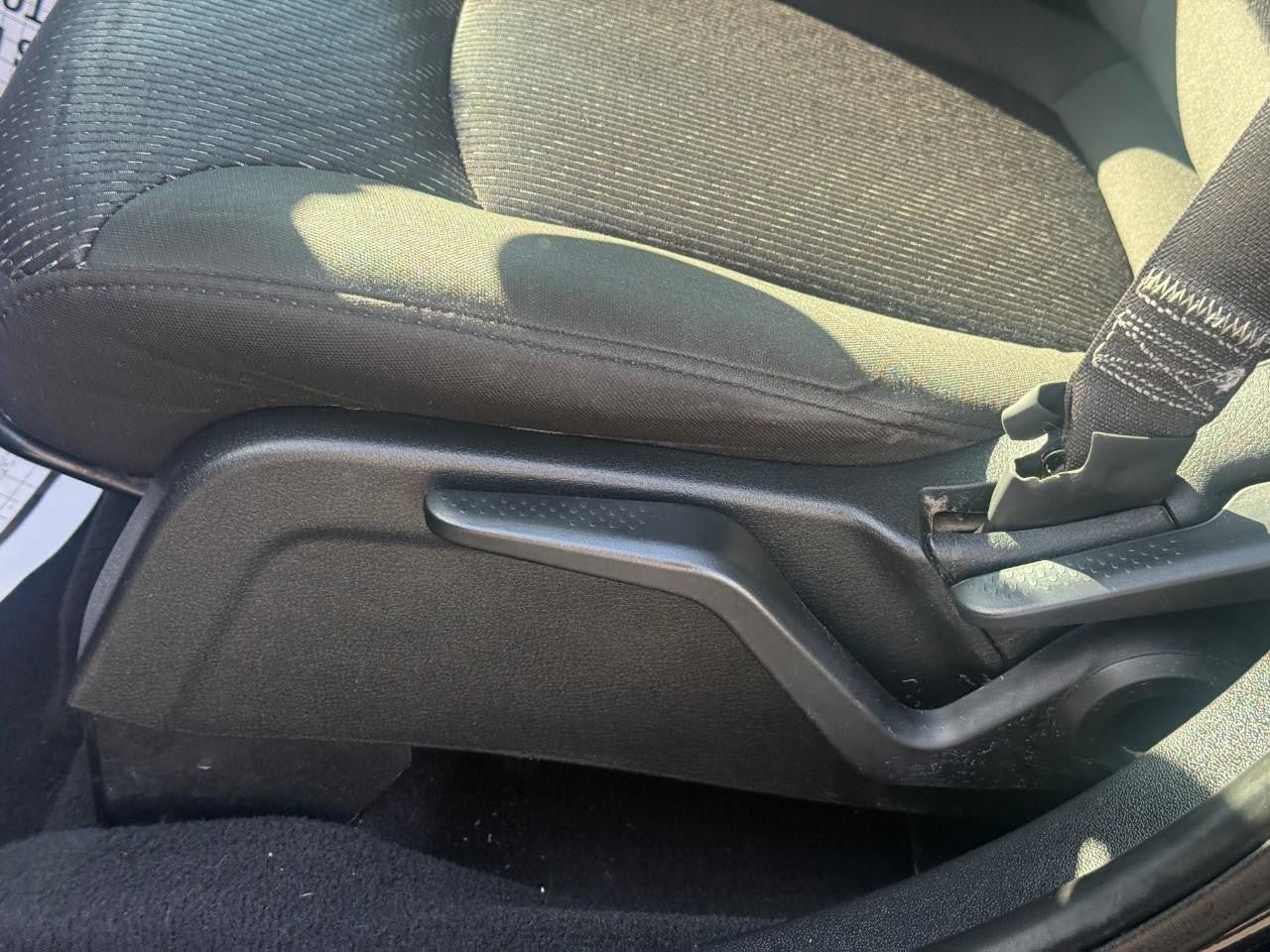 Used 2019 Dodge Journey SE FWD image 20