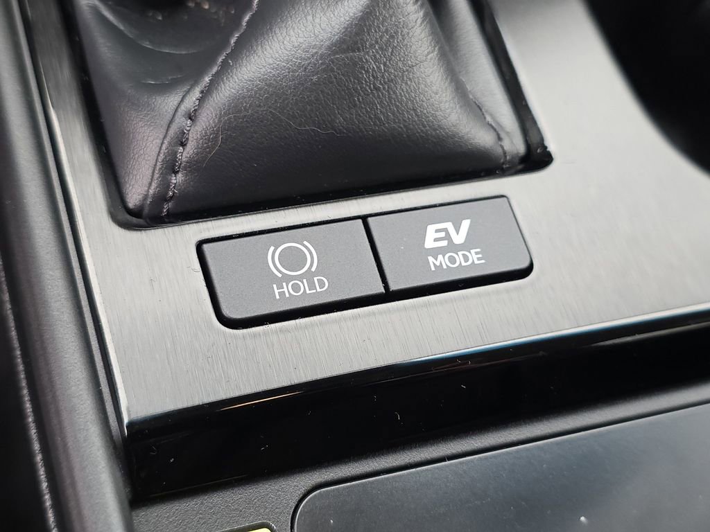 Certified 2024 Lexus ES 300h Ultra Luxury image 30