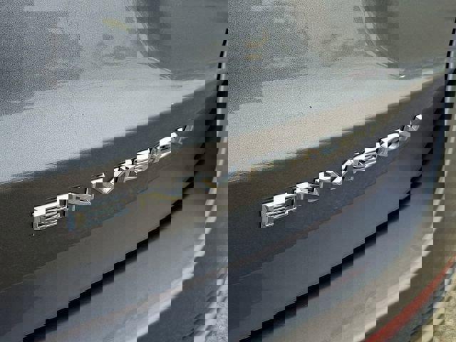 Used 2019 Buick Envision Essence image 42