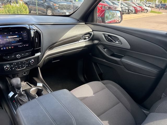 Used 2023 Chevrolet Traverse LT FWD image 19