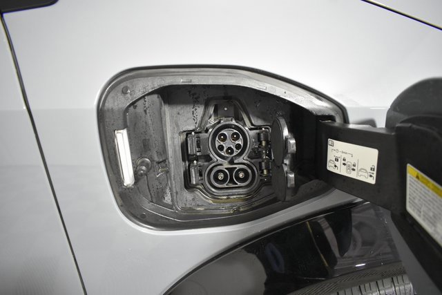 Certified 2024 Nissan Ariya AWD image 38