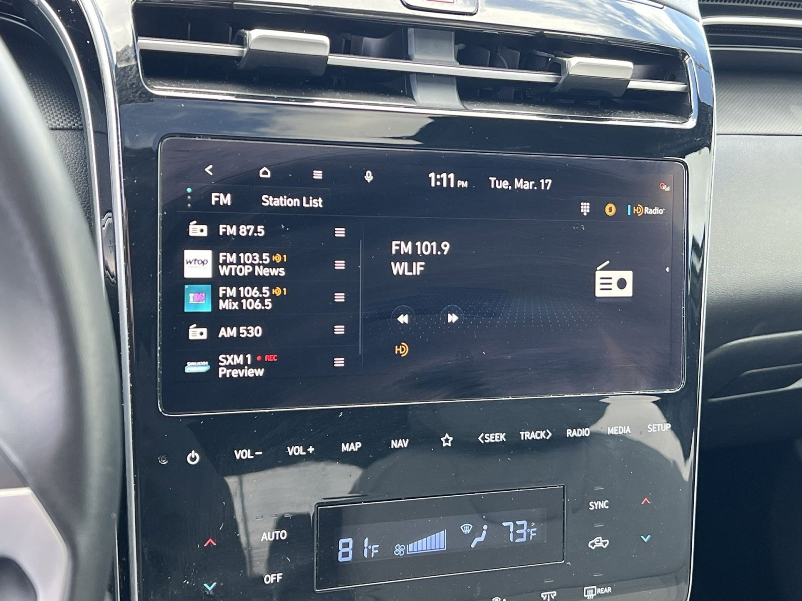 Used 2023 Hyundai Santa Cruz SEL Premium image 18