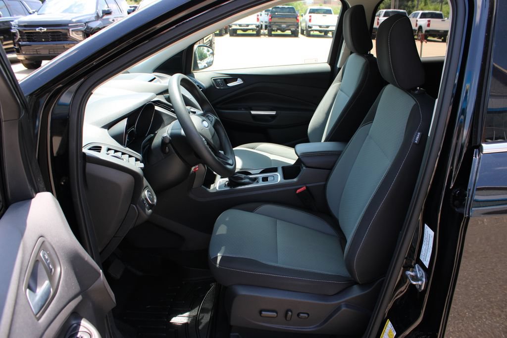 Used 2018 Ford Escape SE w/ SE Sync 3 Package AWD/4WD image 8