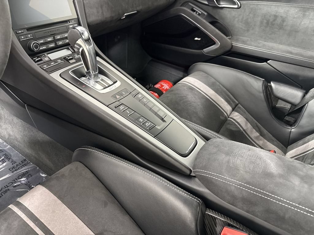 Certified 2019 Porsche 911 GT3 RWD image 30