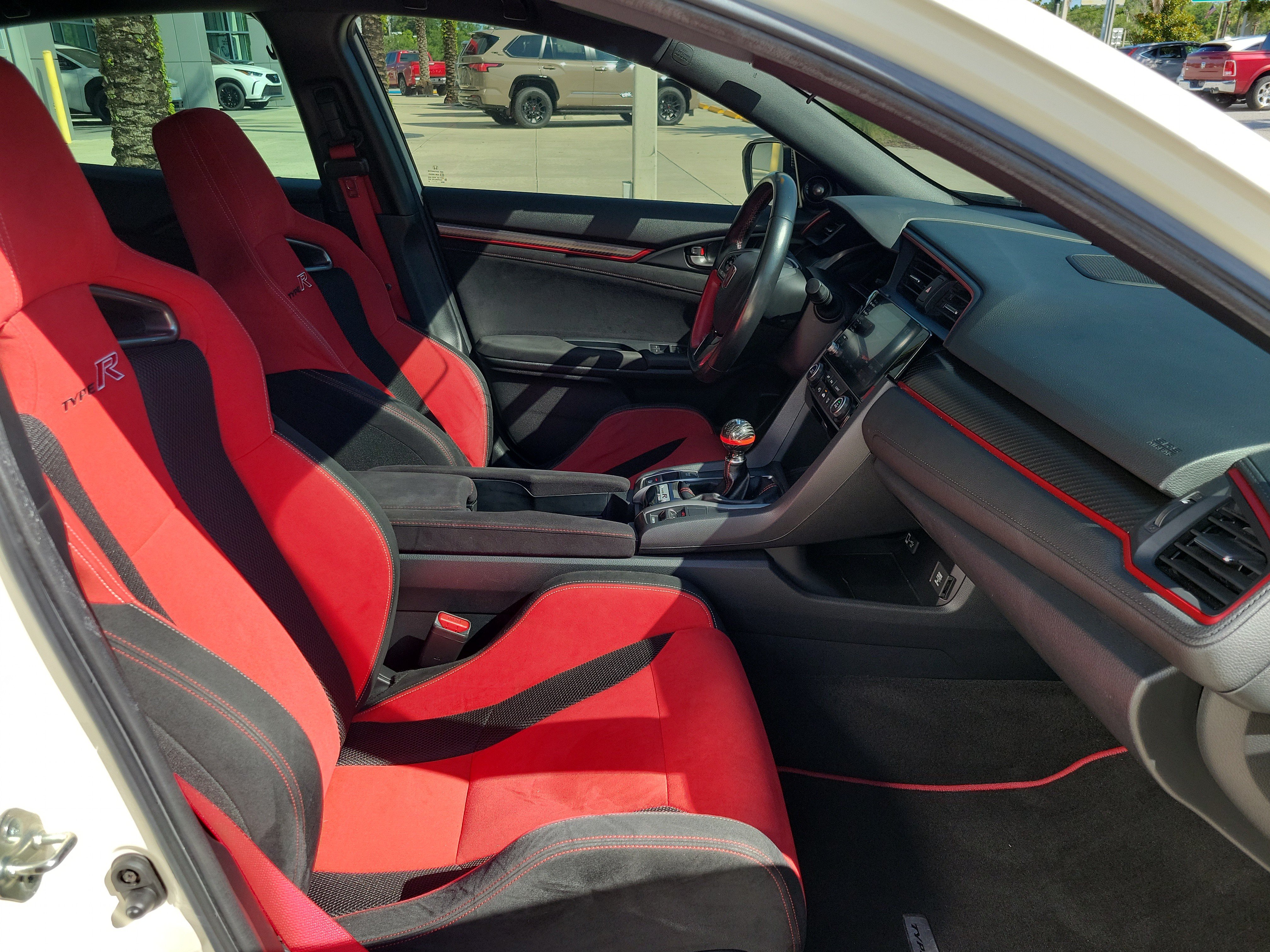 Used 2019 Honda Civic Type R image 32