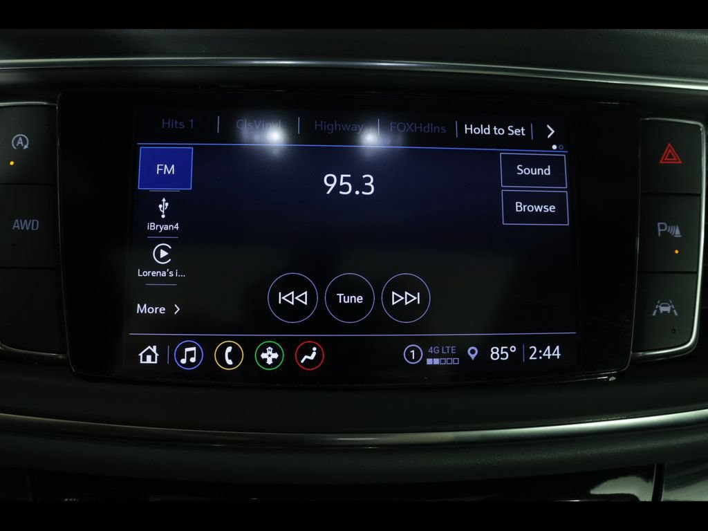 Certified 2023 Buick Enclave Essence w/ Experience Buick Package AWD/4WD image 28