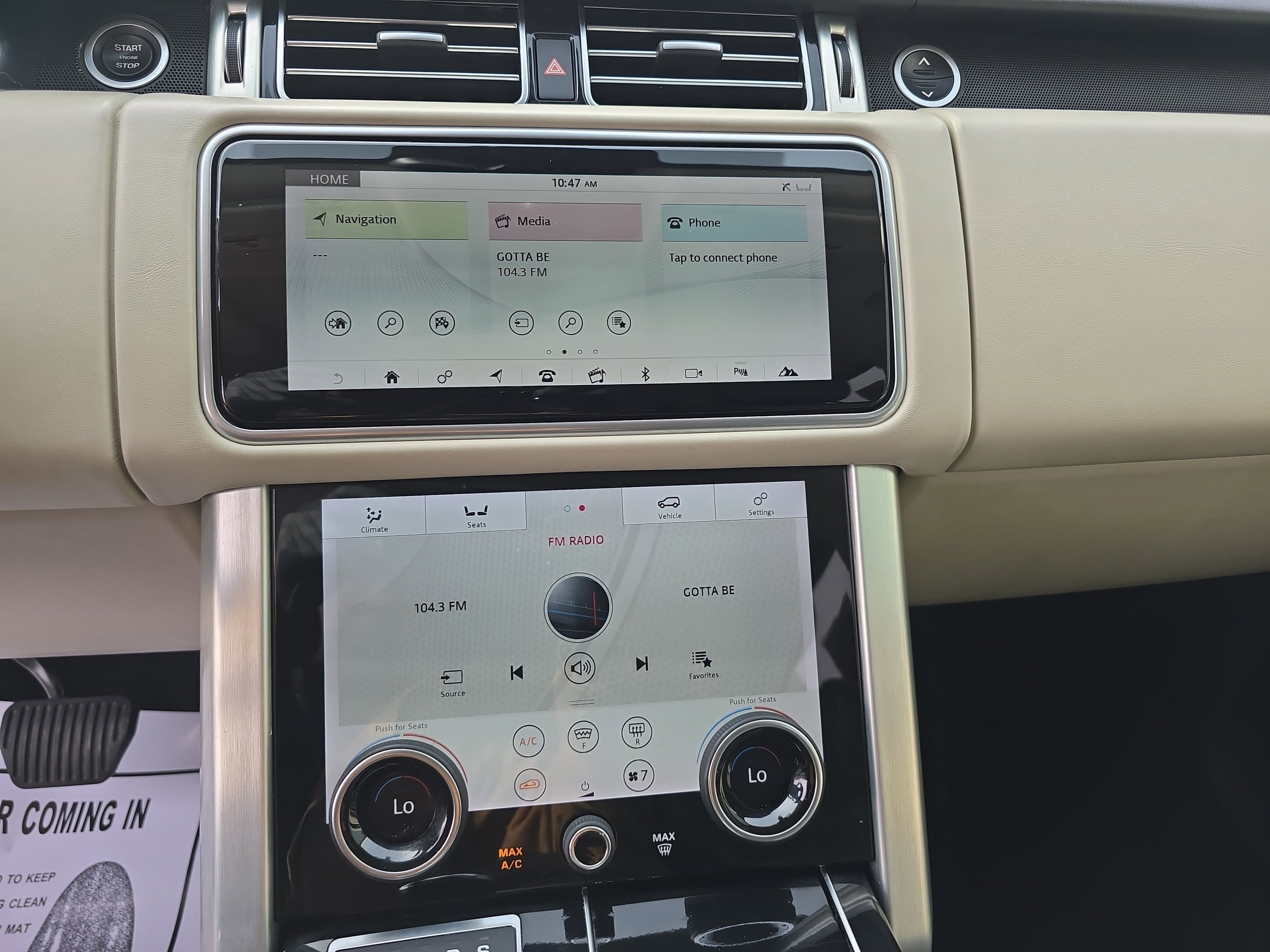 Used 2020 Land Rover Range Rover HSE image 19