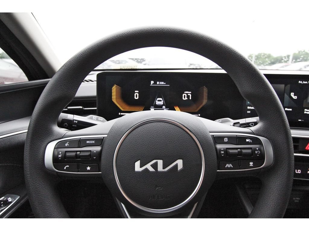 New 2026 Kia K5 LXS FWD image 12