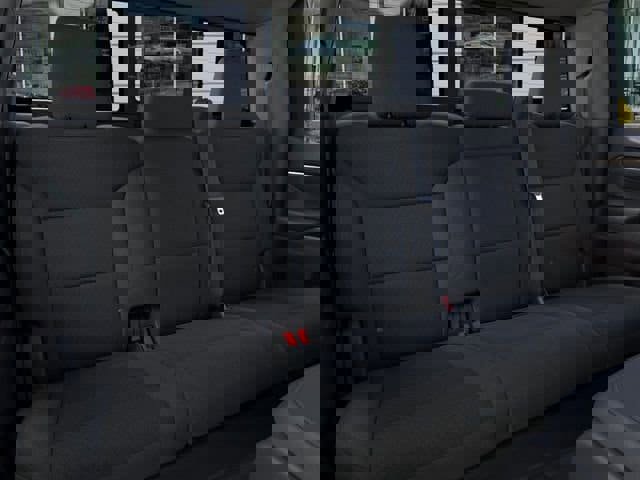 New 2026 GMC Sierra 1500 SLE image 17