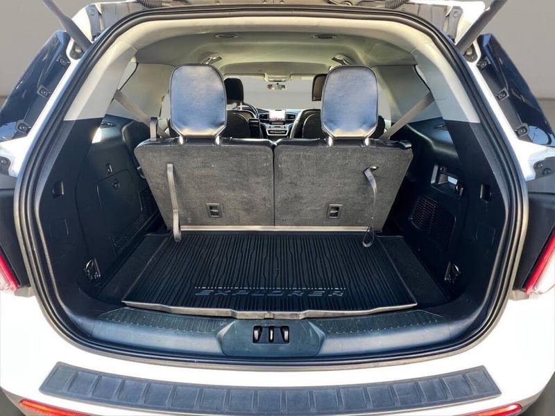 Used 2021 Ford Explorer XLT w/ Equipment Group 202A image 26