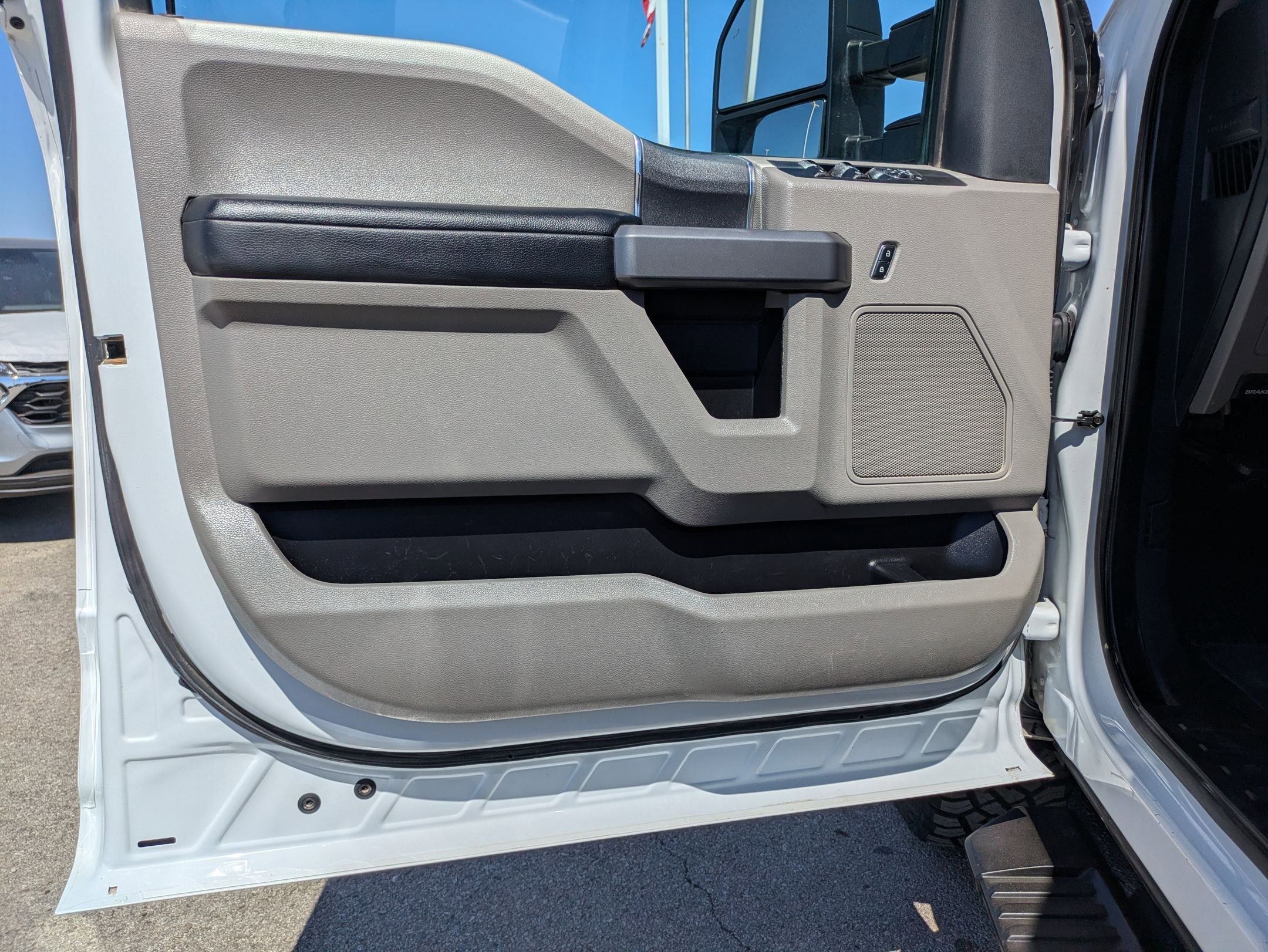 Used 2022 Ford F250 XLT image 12