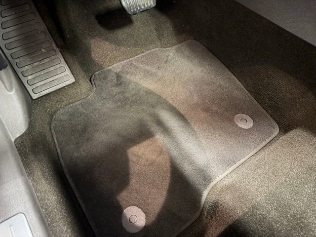 Used 2023 Lincoln Nautilus Reserve w/ Equipment Group 201A image 17