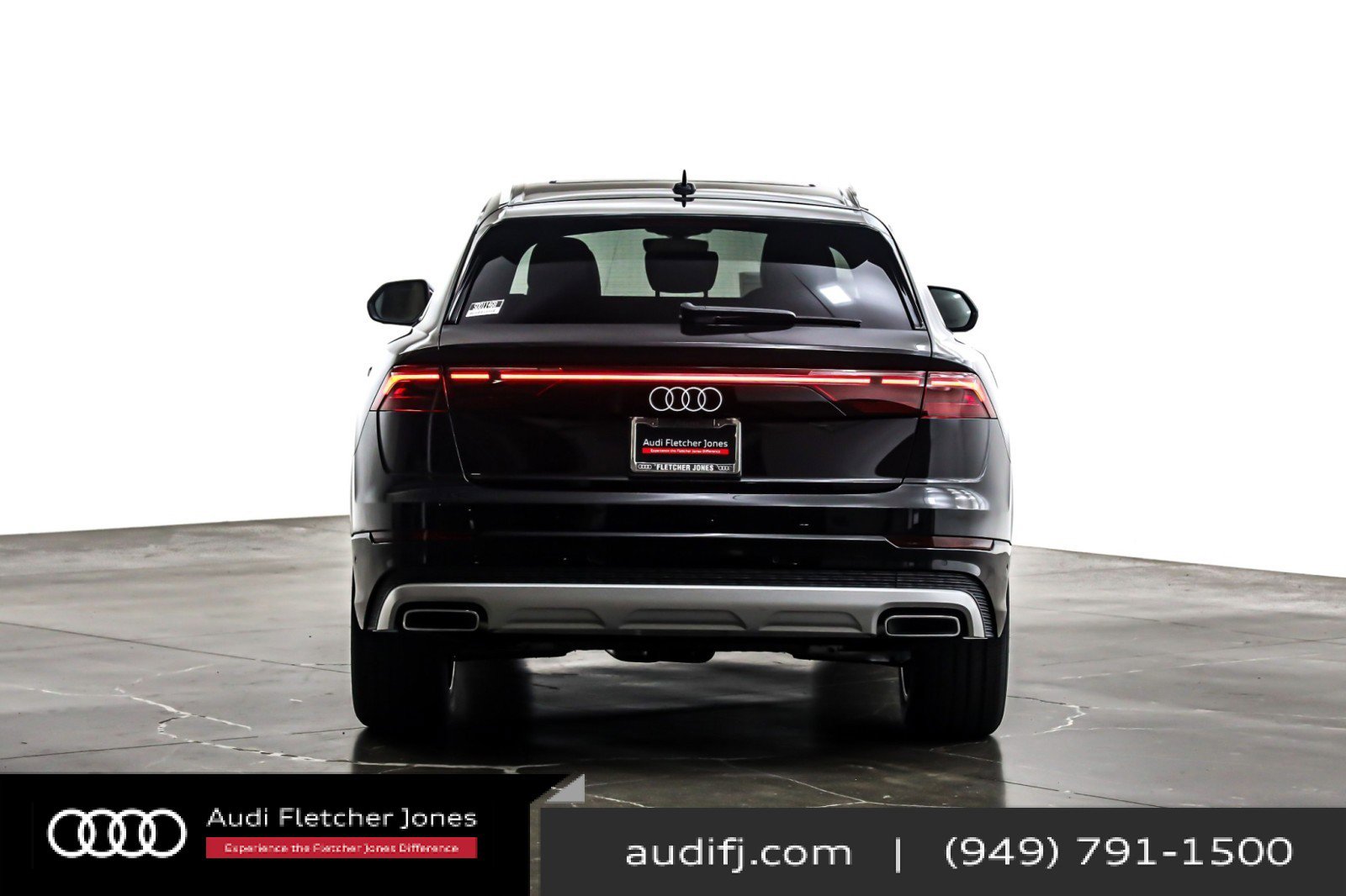 New 2025 Audi Q8 Premium image 3