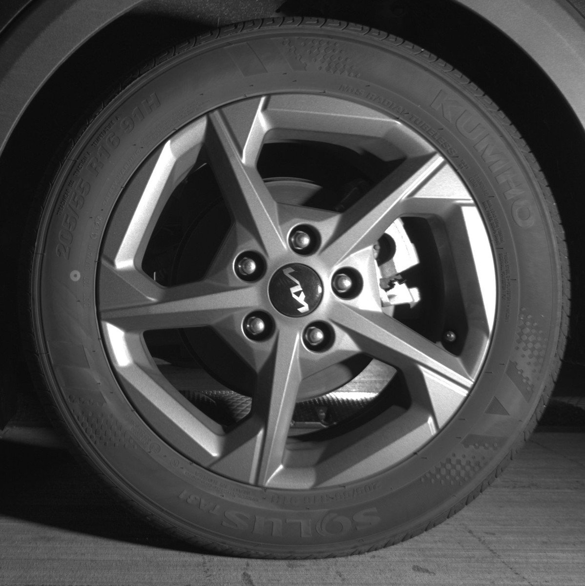 Used 2025 Kia K4 LXS image 14