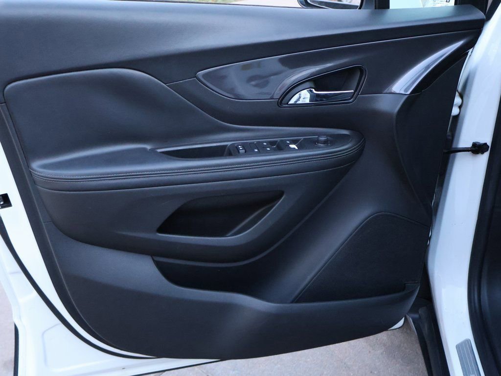 Used 2018 Buick Encore Preferred FWD image 26