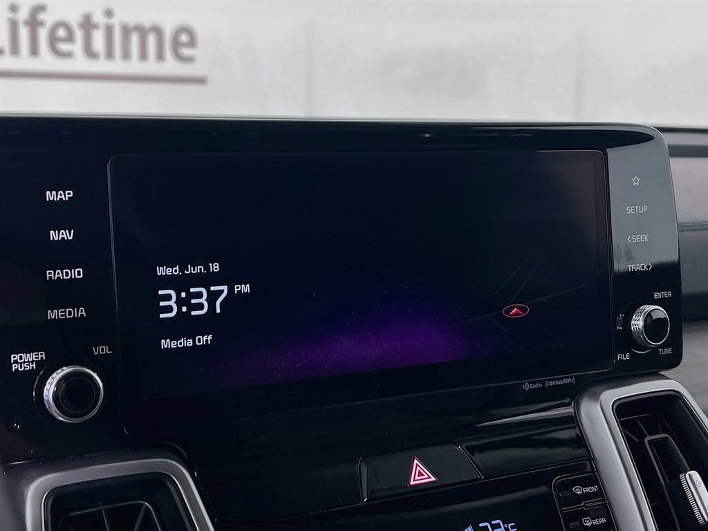 Used 2022 Kia Sorento S w/ Panoramic Sunroof Package AWD/4WD image 7