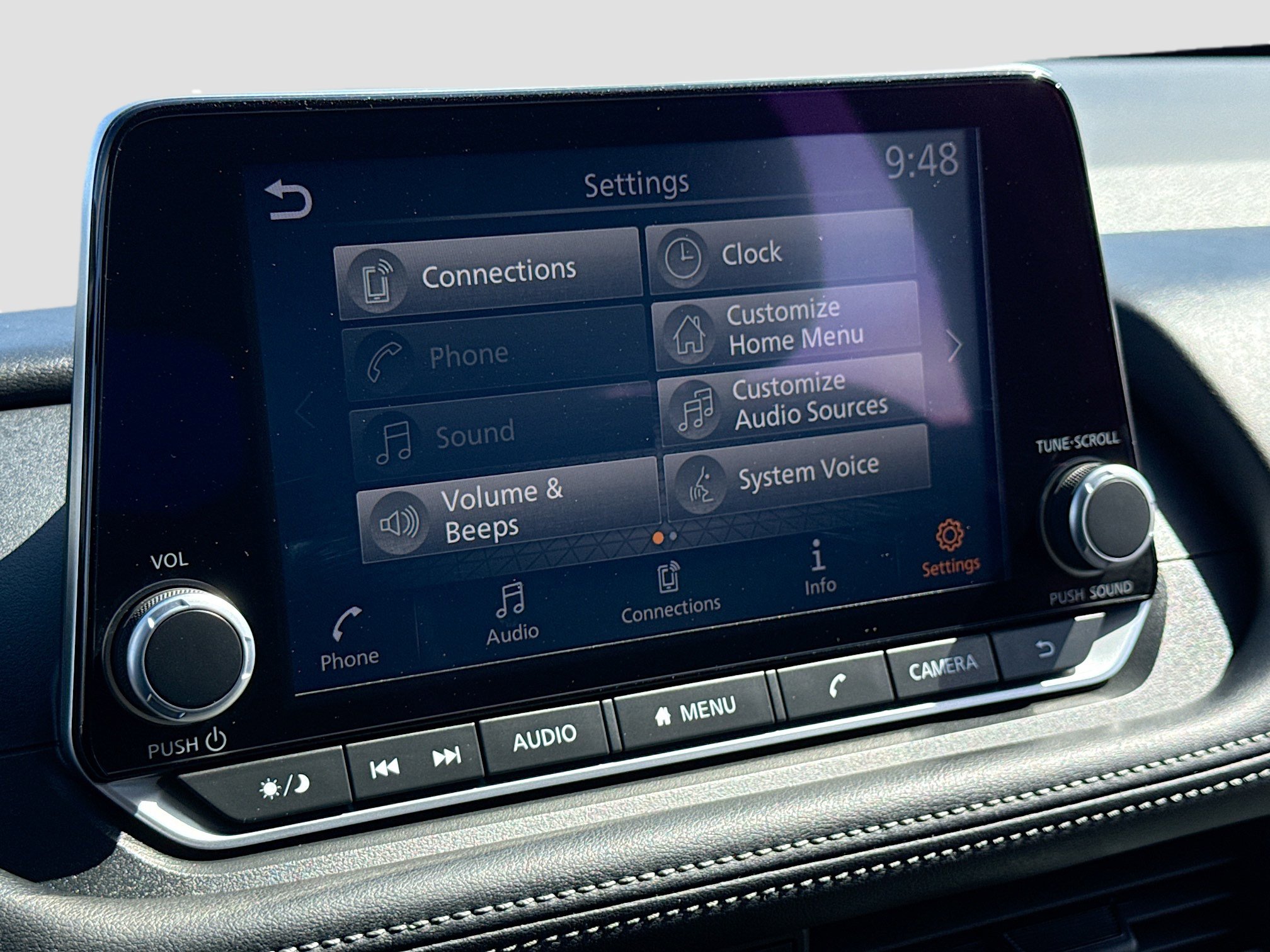 Certified 2025 Nissan Rogue S image 9