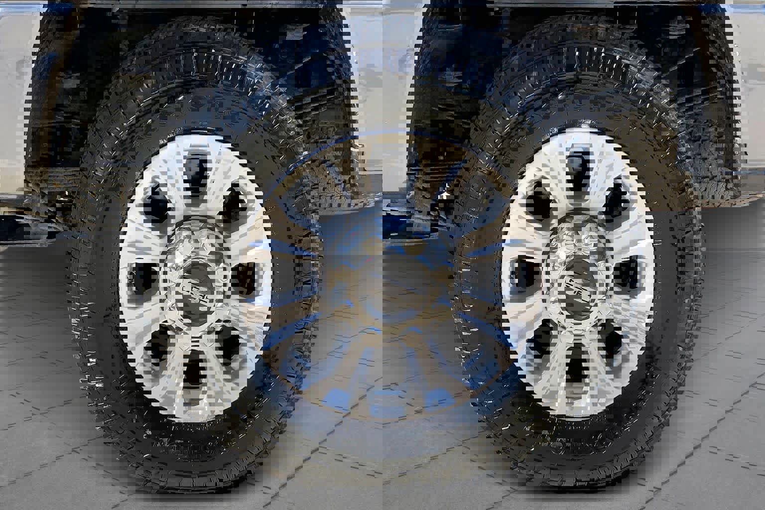 Used 2022 Ford F250 XLT w/ XLT Value Package image 11