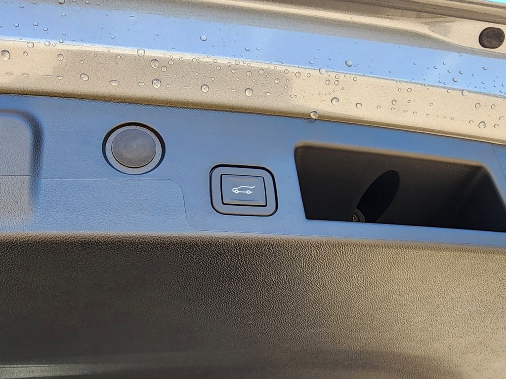 New 2026 GMC Terrain AT4 w/ Convenience Package III image 48