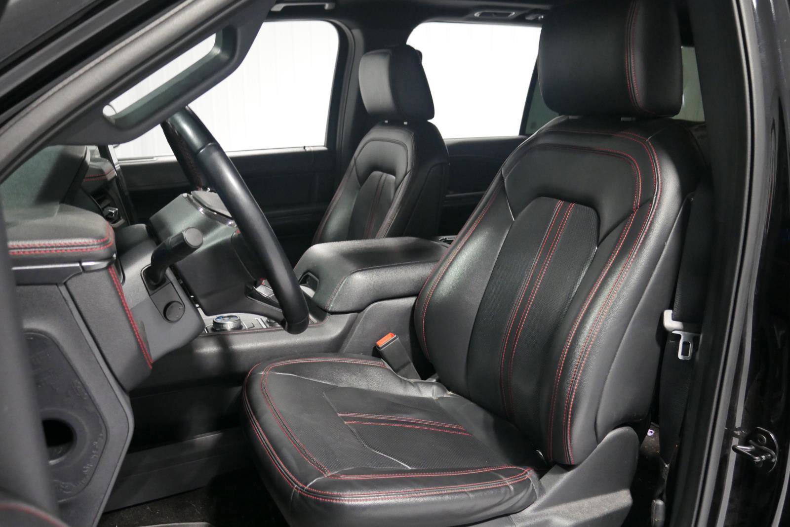 Certified 2022 Ford Expedition Max Limited image 10