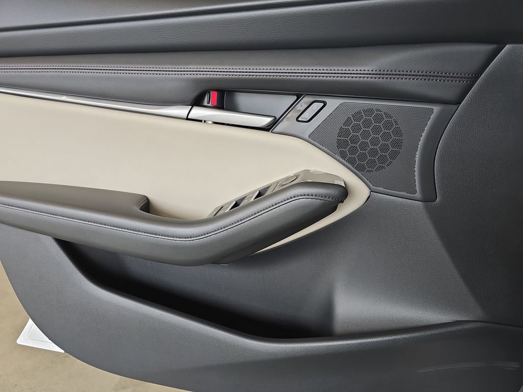 New 2026 MAZDA MAZDA3 2.5 S Sedan w/ Preferred Pkg image 27