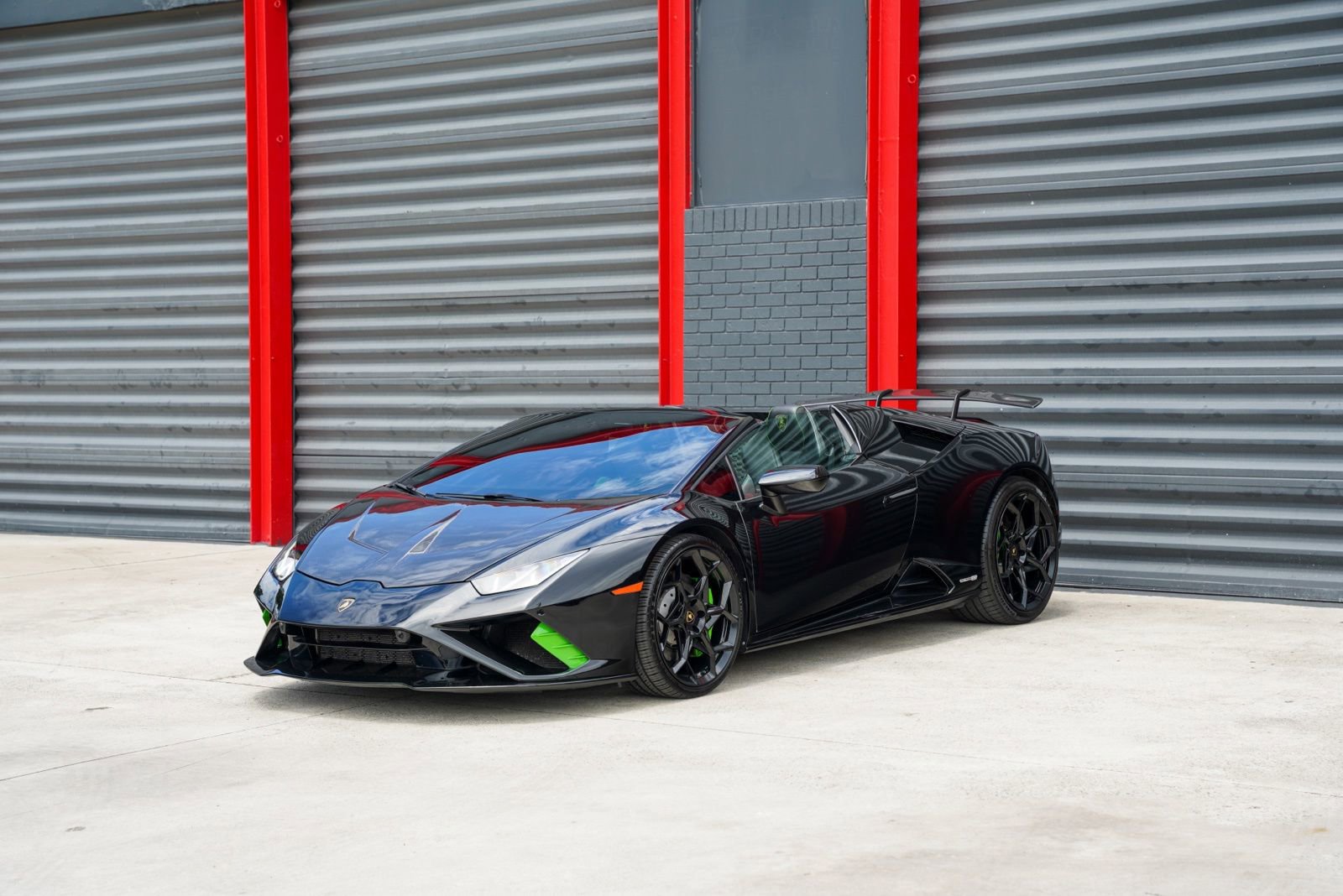 Used 2021 Lamborghini Huracan EVO