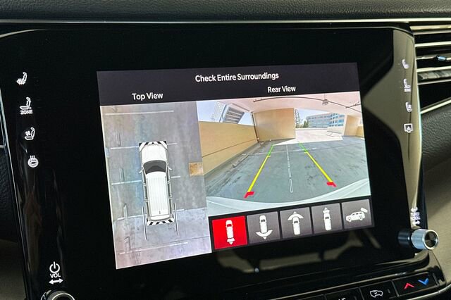 New 2025 Jeep Wagoneer 4WD w/ Convenience Group I image 18