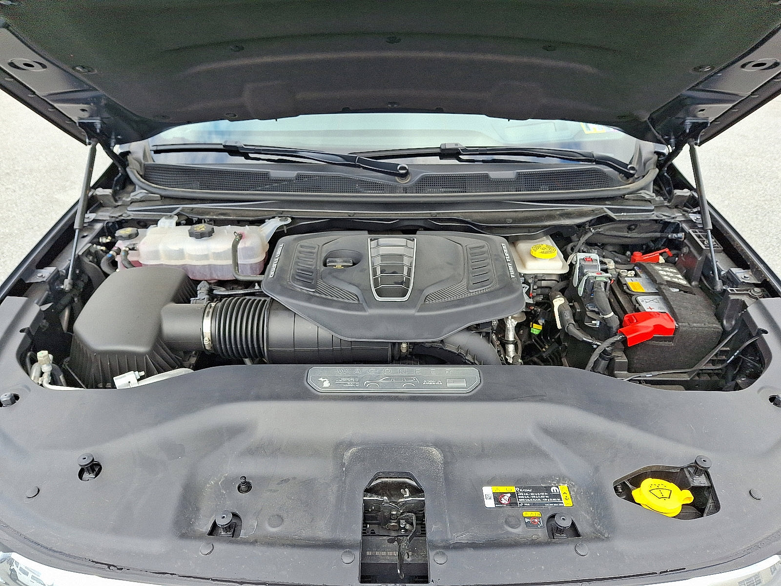 Used 2024 Jeep Grand Wagoneer Series III image 29