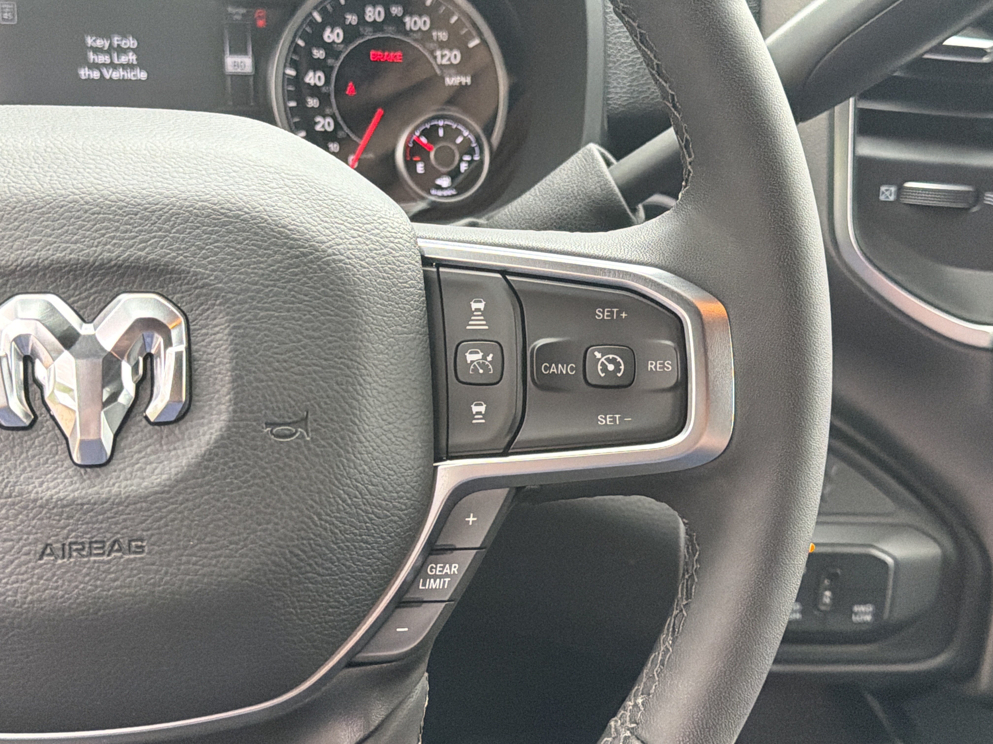New 2026 RAM 2500 Big Horn AWD/4WD image 30