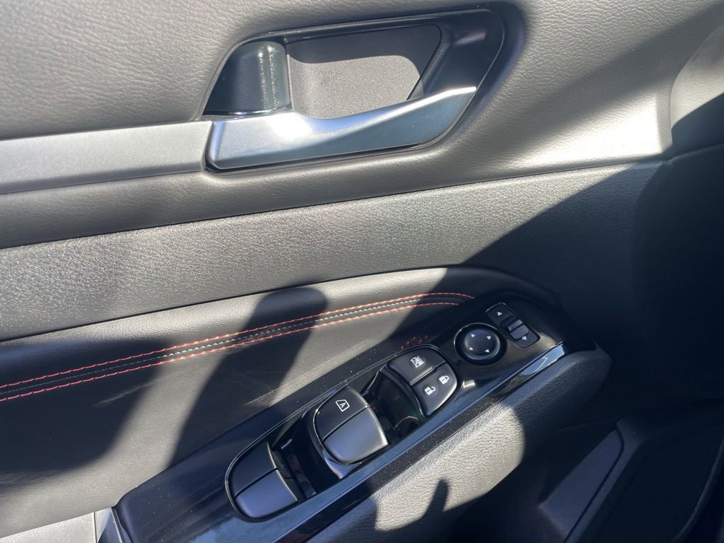 Used 2023 Nissan Altima 2.5 SR image 26