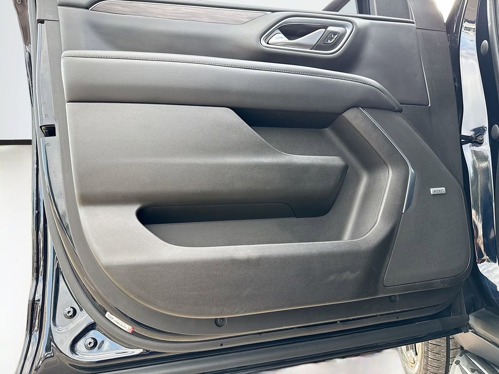 Used 2021 Chevrolet Tahoe LT image 23