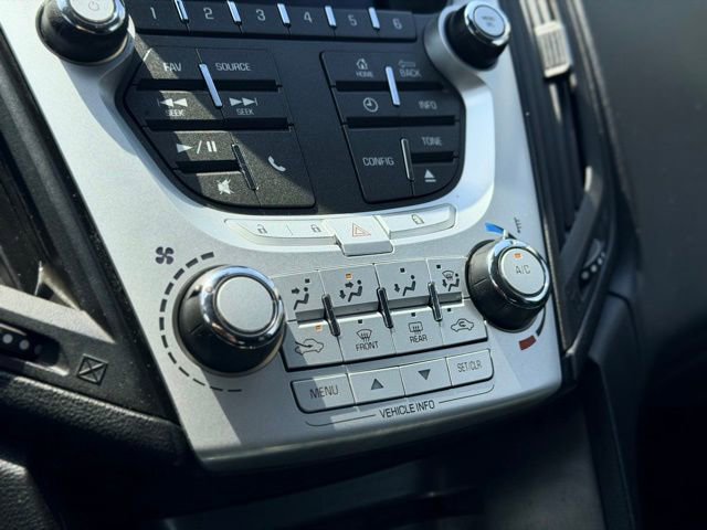 Used 2015 Chevrolet Equinox LT w/ Driver Convenience Package FWD image 12