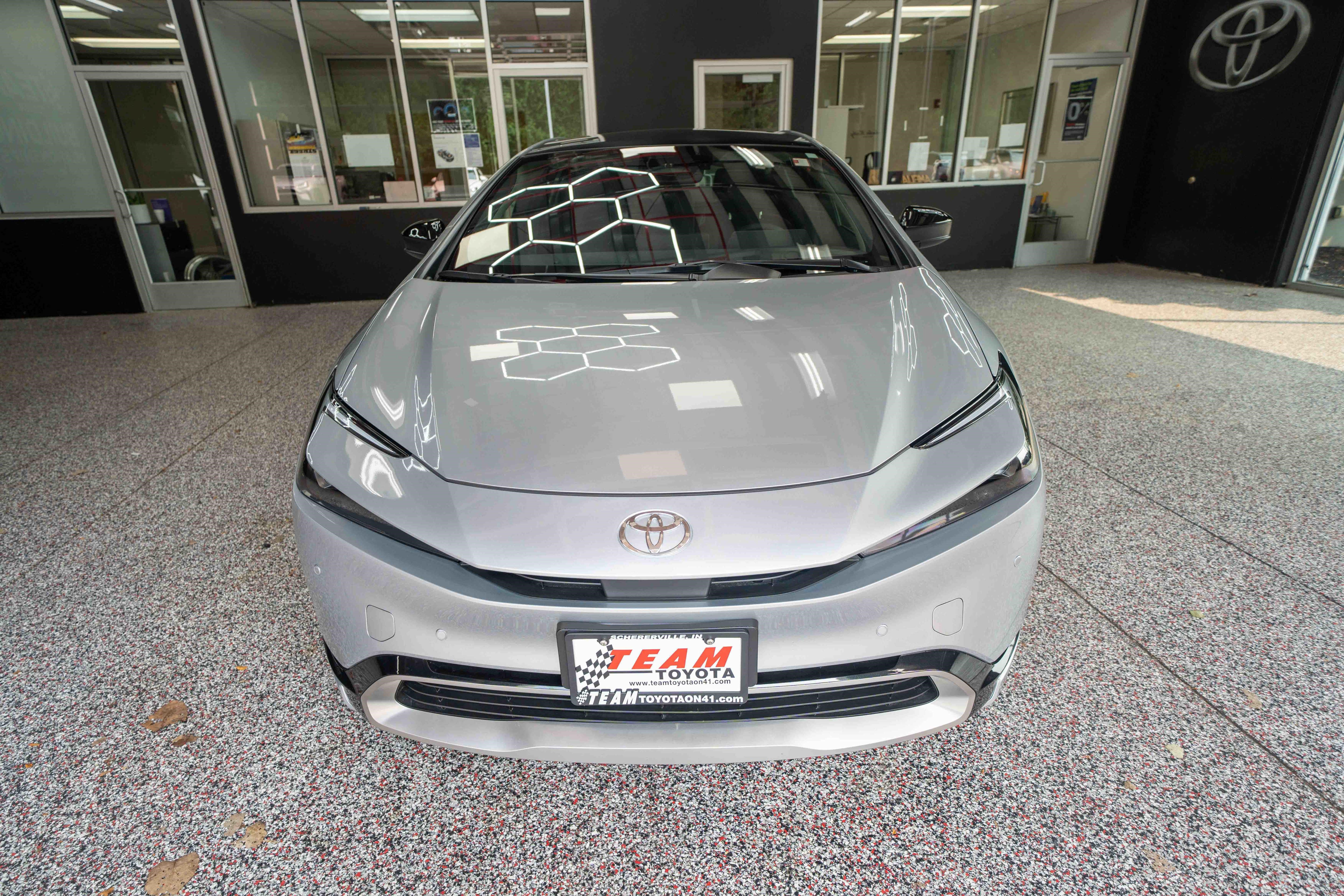 Certified 2026 Toyota Prius Plug-In Hybrid FWD image 7