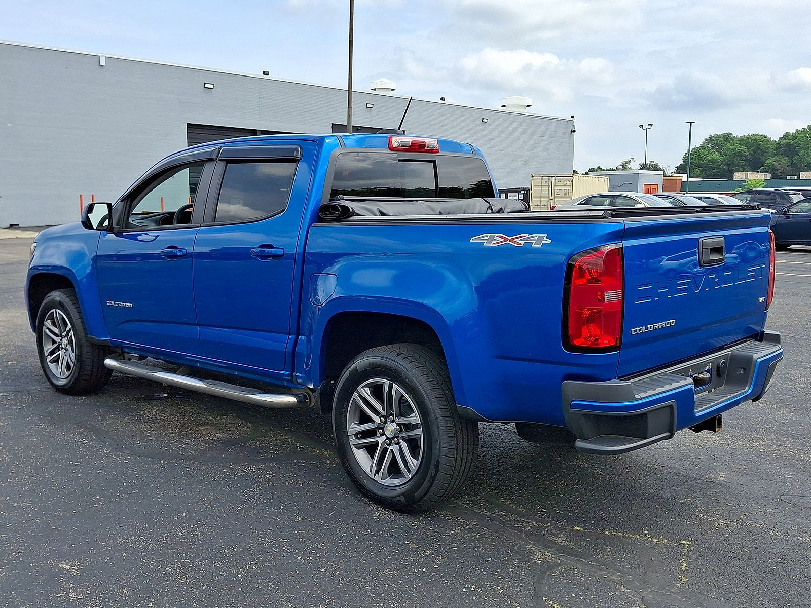 Used 2022 Chevrolet Colorado LT w/ LT Convenience Package AWD/4WD image 21