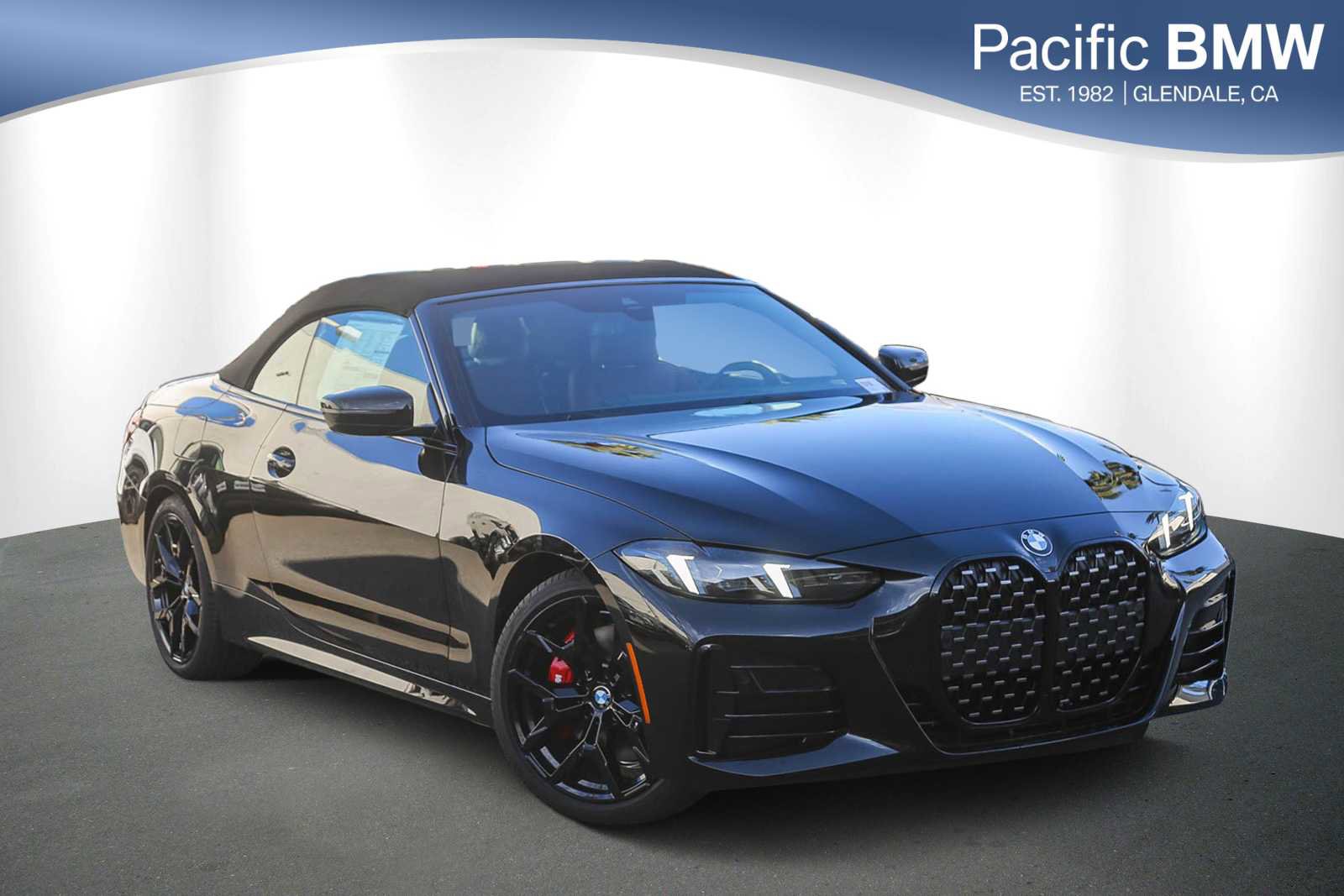 New 2026 BMW 430i Convertible w/ M Sport Package