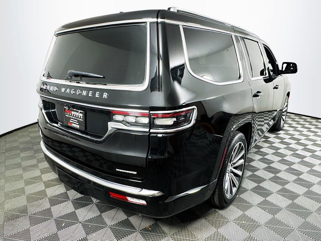 Used 2022 Jeep Grand Wagoneer Series II w/ Convenience Group III image 7